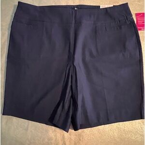 Kim Rogers Navy Blue Bermuda shorts size 16 NWT